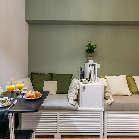 Design And Quiet On Wooded Courtyard ! Apartment