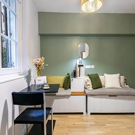 Apartment Design And Quiet On Wooded Courtyard !